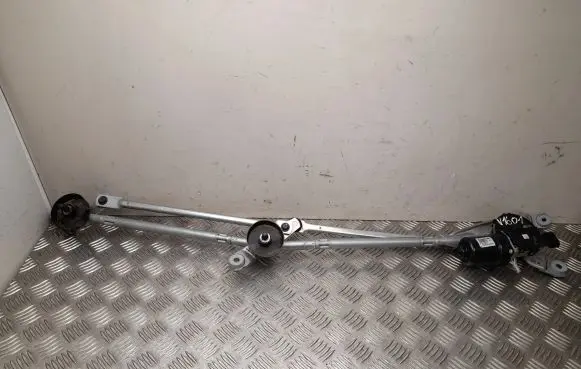Front wiper linkage