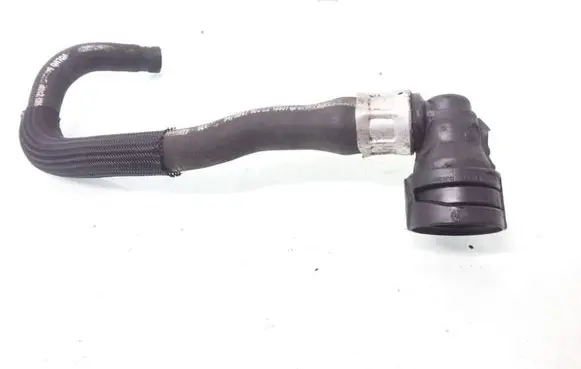 Volvo V70 Engine coolant pipe/hose 9475847