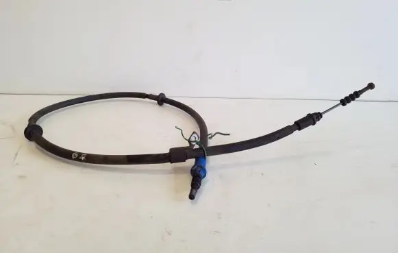 Opel Vivaro Handbrake/parking brake wiring cable 9821098580