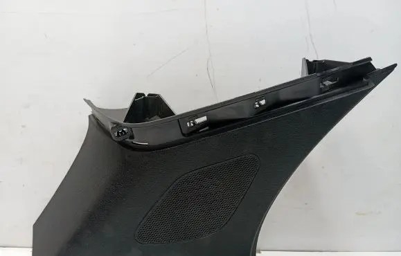 Porsche Macan (95B) (D)pillar trim (top) 95B867245