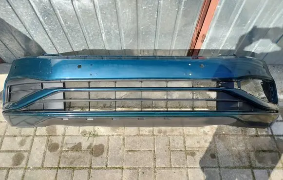Volkswagen PASSAT B8 Front bumper 3G0807221E