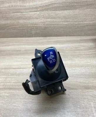 Toyota Prius+ (ZVW40) Gear shifter/selector 8945147060 1923002070