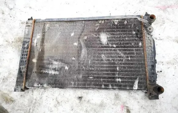 Audi A4 S4 B5 8D Coolant radiator