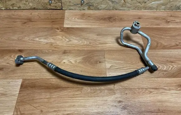 Ford Mondeo MK IV Air conditioning (A/C) pipe/hose 