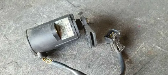 Saab 9-5 Accelerator pedal position sensor 0281002211