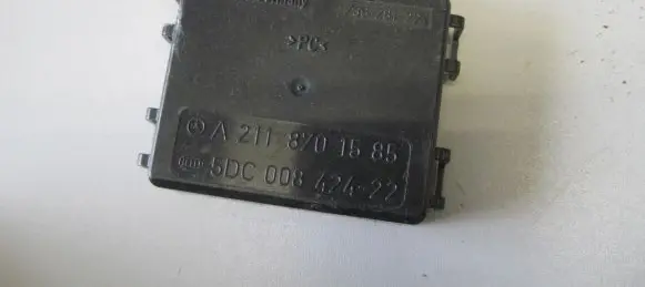 Mercedes-Benz CLS C219 Rain sensor A2118701585