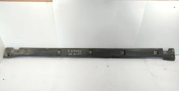 Suzuki Grand Vitara II Sill 7766165J0