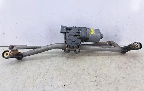 Alfa Romeo 147 Front wiper linkage 