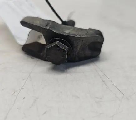 Volkswagen Golf IV Fuel Injector clamp holder 