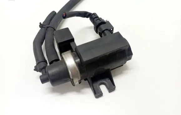 Mercedes-Benz A W169 Turbo solenoid valve A0051535528 70078200