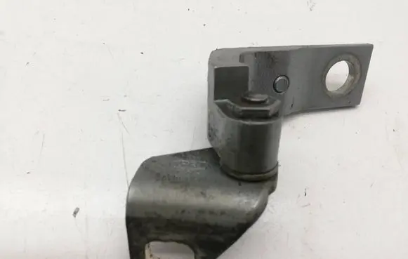 Ford Mondeo MK IV Rear door lower hinge 7s7aa26811ac