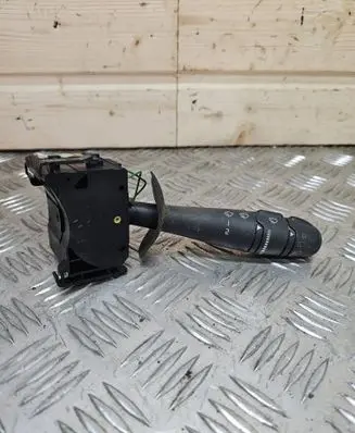 Renault Laguna II Wiper control stalk 8200420148