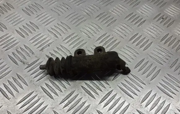 Toyota Avensis T250 Clutch release bearing slave cylinder 