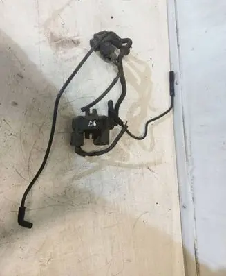 Audi A6 S6 C6 4F Turbo solenoid valve 1K0906283A