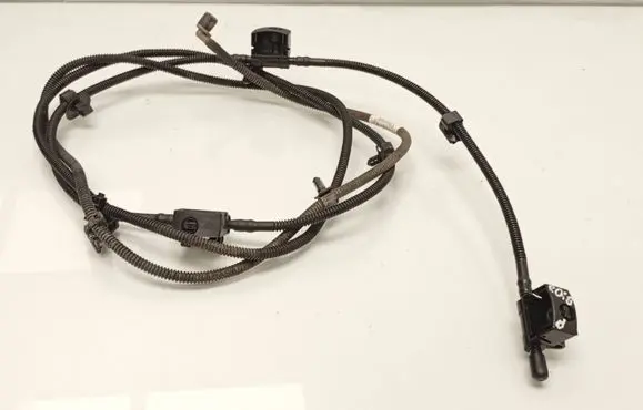 Mercedes-Benz A W176 Windshield washer spray nozzle A1768601292