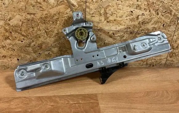 Opel Insignia A Rear window lifting mechanism without motor 966306103