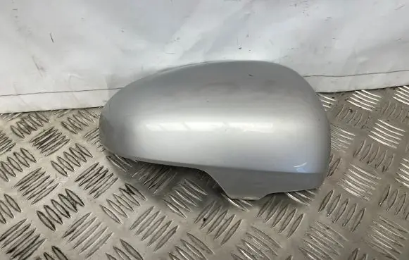 Toyota Prius (XW30) Plastic wing mirror trim cover 9313 9203