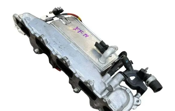 Nissan X-Trail T32 Intake manifold 140038639r 1w2038 t941548b