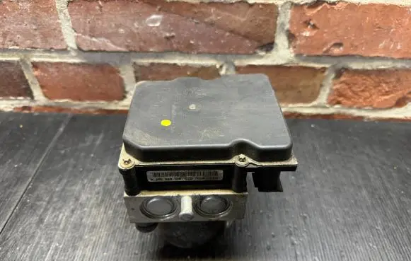 Jaguar X-Type ABS Pump 0265900326 6X43-2C285-AA