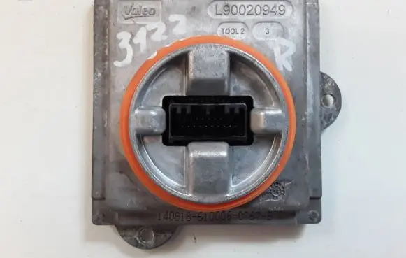Ford Kuga II Xenon control unit/module L90021969