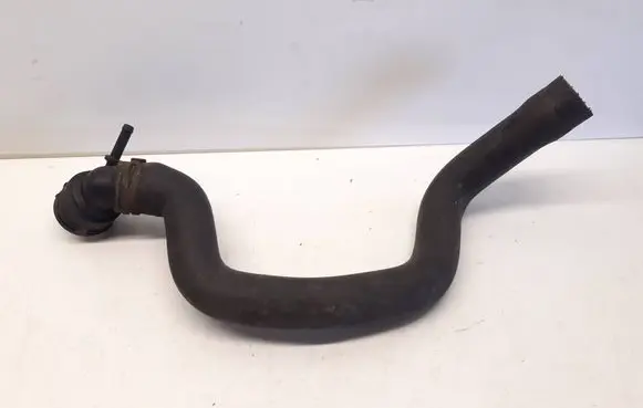 Volkswagen PASSAT B6 Engine coolant pipe/hose 6Q0122291E