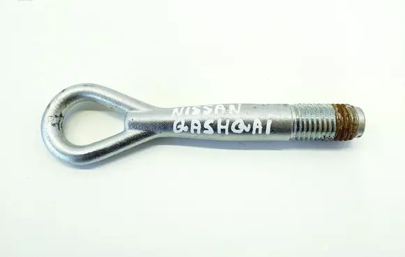 Nissan Qashqai Towing hook eye 