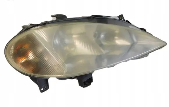 Renault Megane I Headlight/headlamp 7700427870D