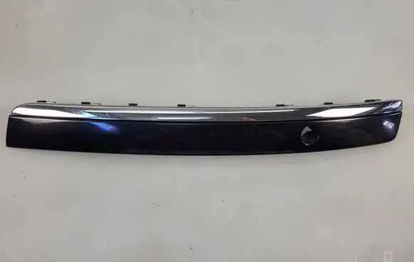 Audi A8 S8 D3 4E Front bumper splitter molding 4E0807223A 4E0807243A