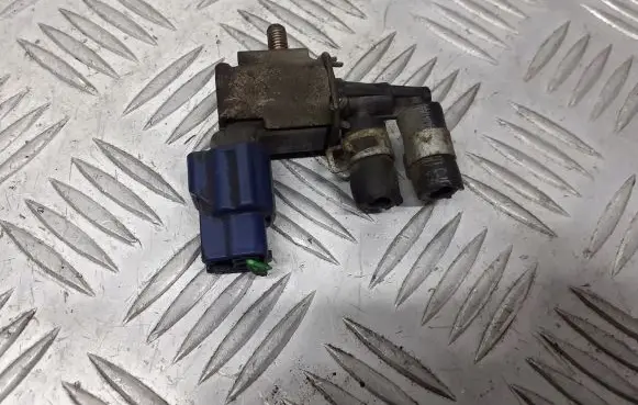 Nissan Micra Valve vacuum 5T48474