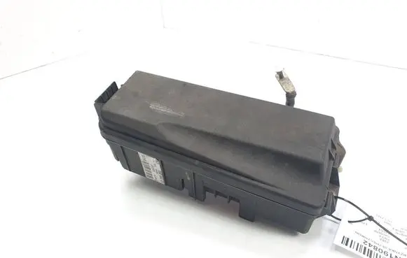 Opel Signum Fuse box set 13205802