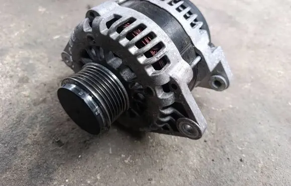 Opel Astra J Generator/alternator