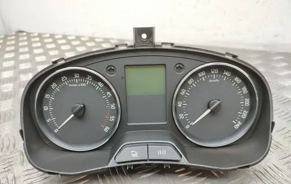 Skoda Fabia Mk2 (5J) Speedometer (instrument cluster) 5J0920810D