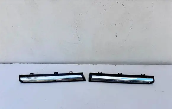Mercedes-Benz G W463 2nd Gen Other exterior part A4638880685 A4638880300