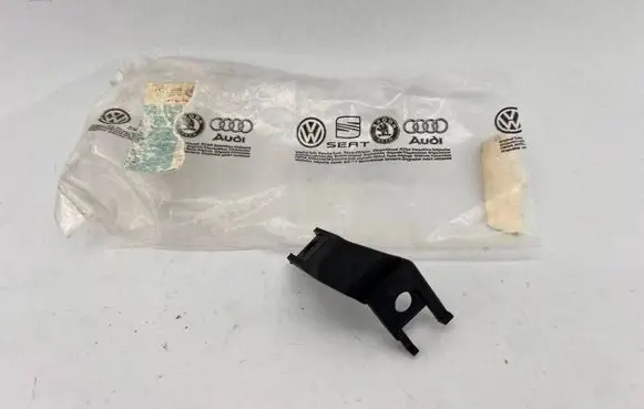 Audi 100 S4 C4 Front bumper corner part panel trim 4A0853238A