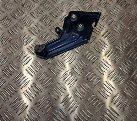 BMW X3 G01 Fender mounting bracket 7400219