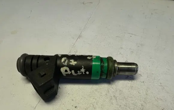 Ford Focus Fuel injector 98MFBC