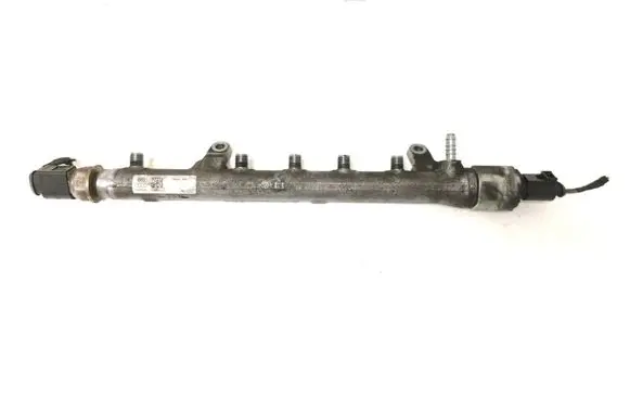 Volkswagen Touran II Fuel main line pipe 03L130089B