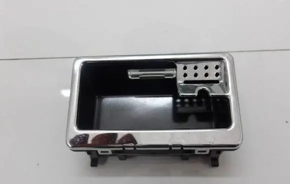Mercedes-Benz C W204 Car ashtray A2048100330
