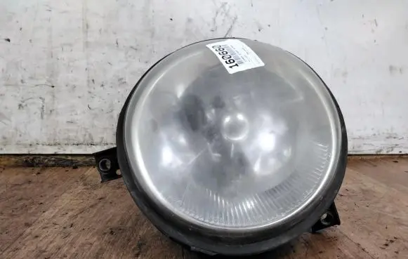 Volkswagen PASSAT B5 Headlight/headlamp