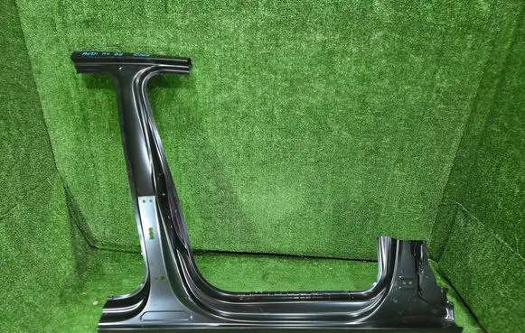 Audi A4 S4 B9 Pillar (middle) 8W9809848C