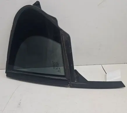 Jaguar XE Rear vent window glass 