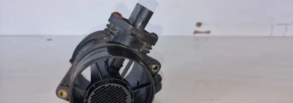 Mercedes-Benz E W211 Mass air flow meter 0281002535