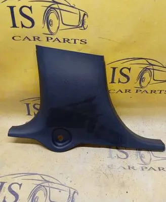 Infiniti Q30 (B) pillar trim (bottom) A1766920100