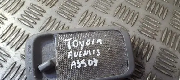 Toyota Avensis T220 Rear seat light 8124005030 81240-05030