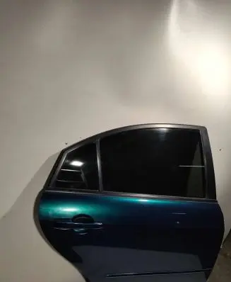 Mazda 6 Rear door