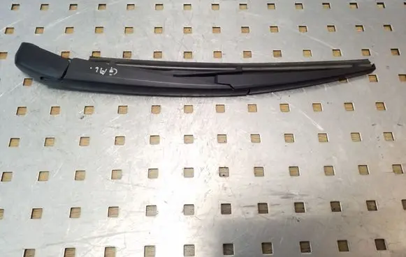 Suzuki Grand Vitara II Rear wiper blade arm