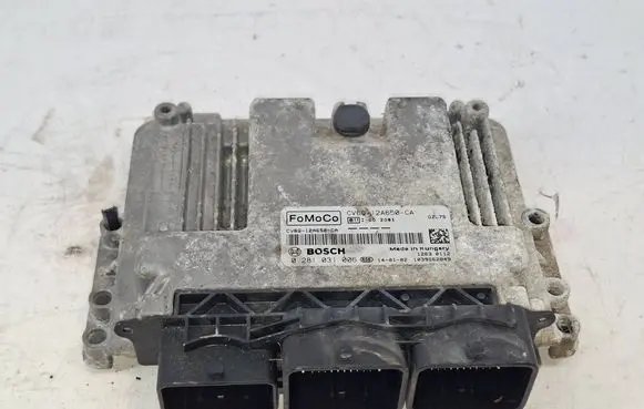 Ford Focus Engine control unit/module CV6Q12A650CA 0281031006