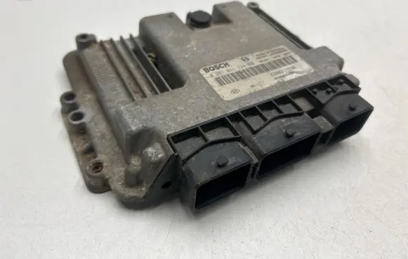 Renault Espace IV Engine control unit/module 0281011724 8200384493 8200311550