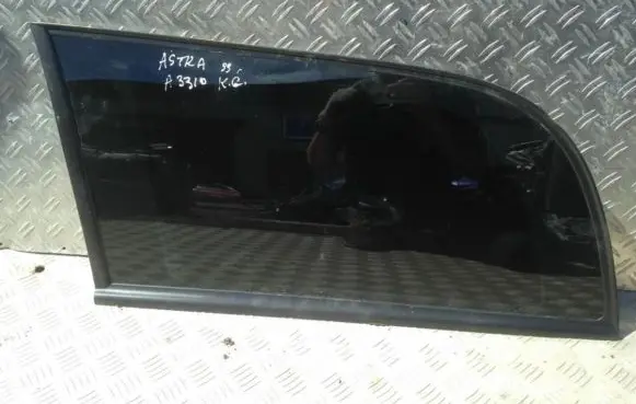 Opel Astra G Rear side window