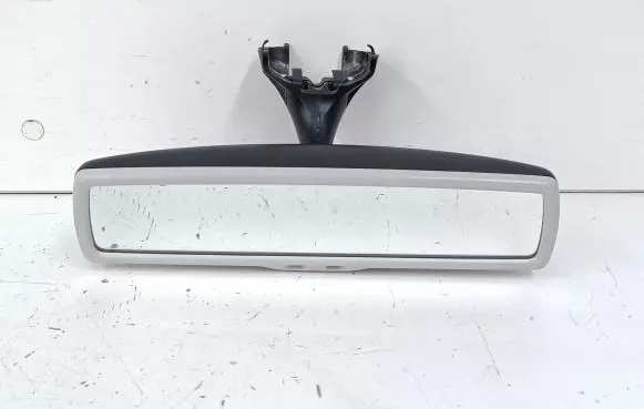 Rear view mirror (interior)